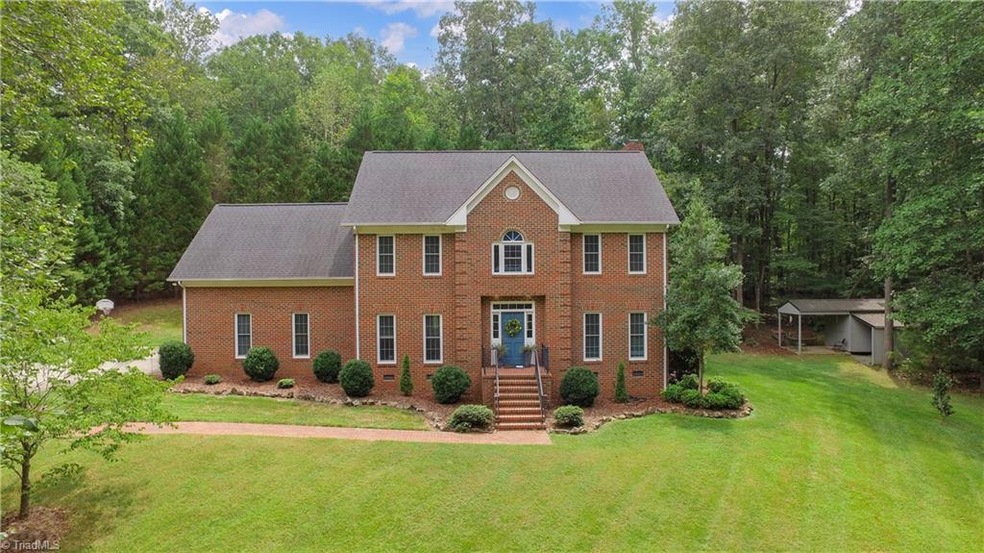 1086 Cedar Creek Dr, Asheboro, NC 27205 - photo 1