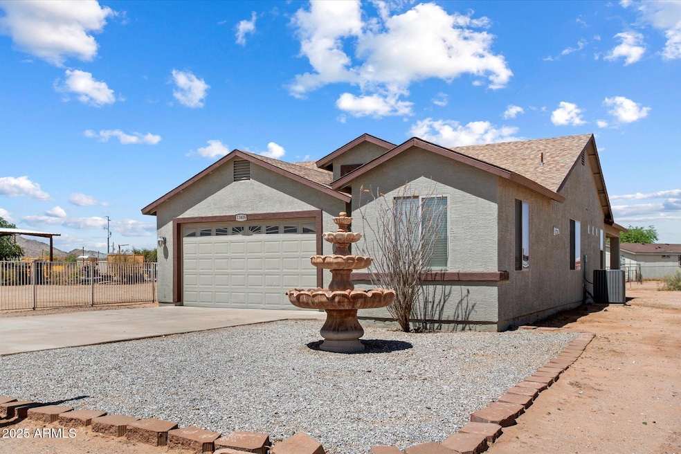 Under Contract $399,000