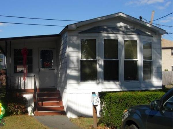 24 Stella Dr, Weymouth, MA 02188 - photo 1