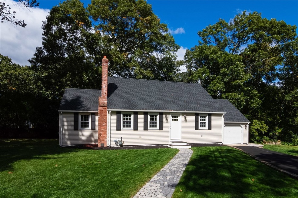 1 Enfield Rd, Warwick, RI 02886 - photo 1