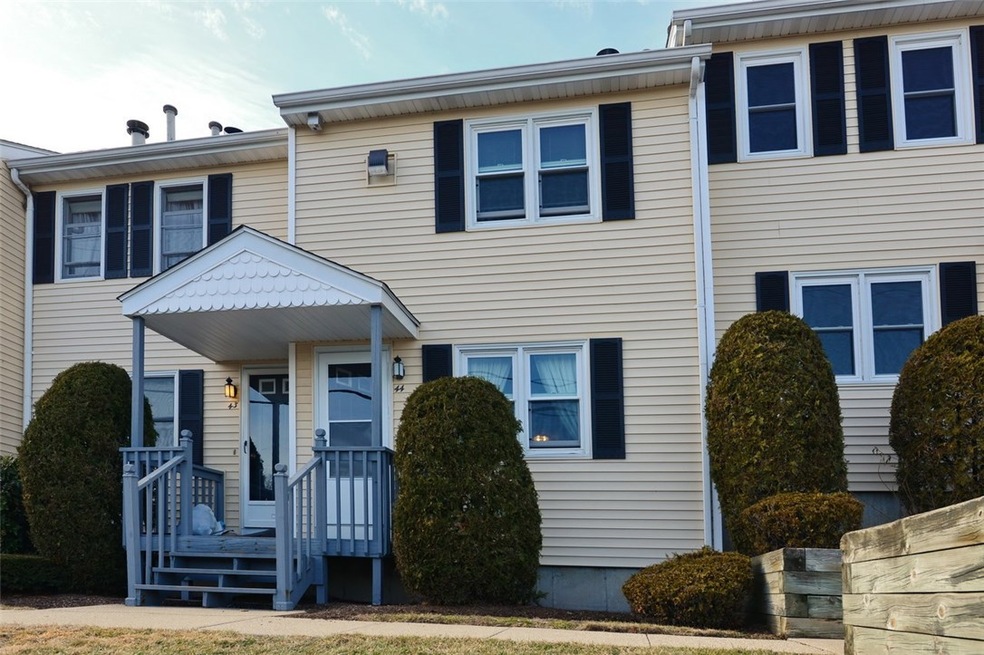47 Morgan Ave unit 44, Johnston, RI 02919 - photo 1