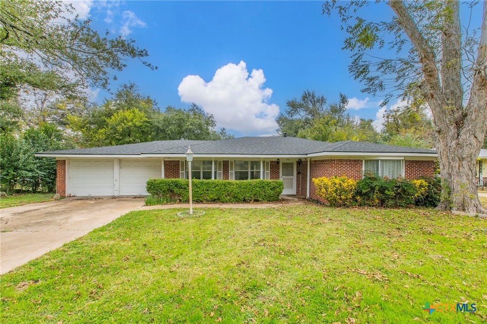 2616 W Avenue P, Temple, TX 76504 - photo 1