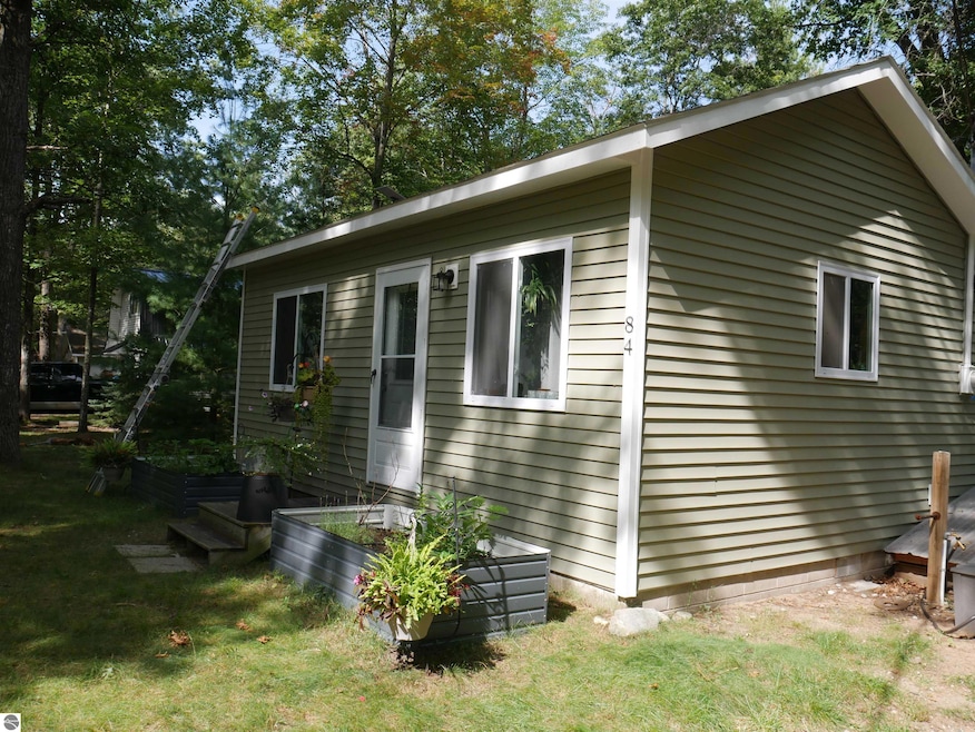84 Frosh Dr, West Branch, MI 48661 - photo 1