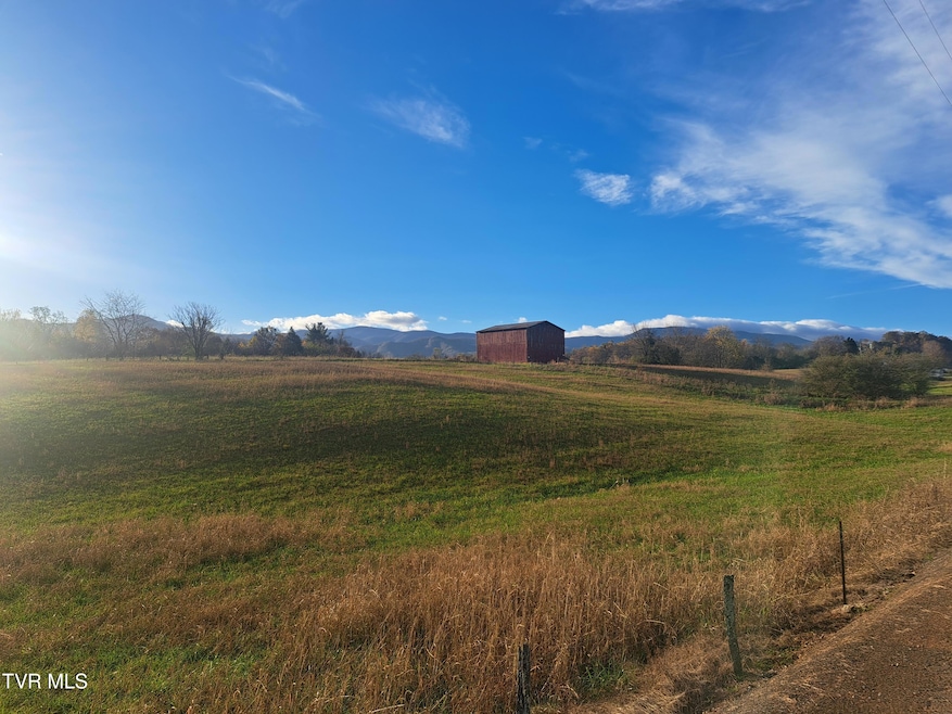 Mountain Views from Copp Rd