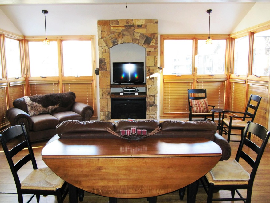PRIMARY; LIVING ROOM