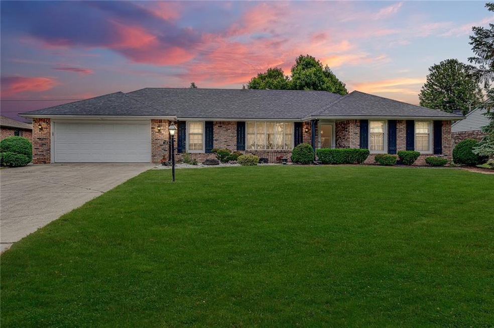 26 N Roby Dr, Anderson, IN 46012 - photo 1