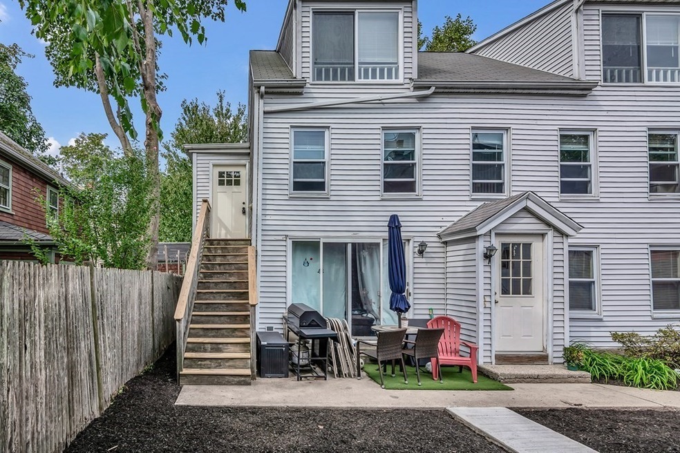 7 Harris St unit 2R, Salem, MA 01970 - photo 1