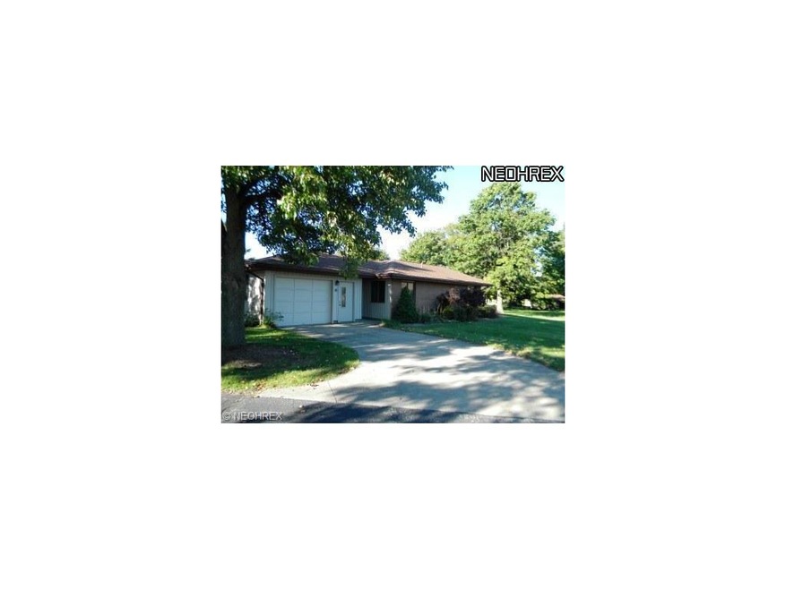 Welcome to 4114 Swanson Dr. #53.  Care free 2 bedr
