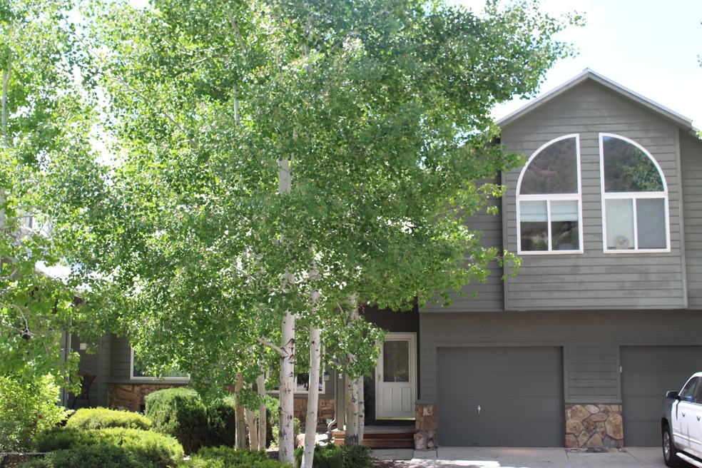 84 Sagewood exterior