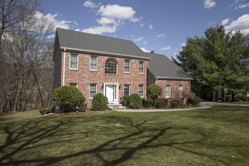 218 Stearns Rd, Marlborough, MA 01752 - photo 1