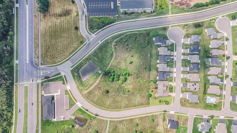 3294 Stone Gate Dr, St. Cloud, MN 56301 - photo 1