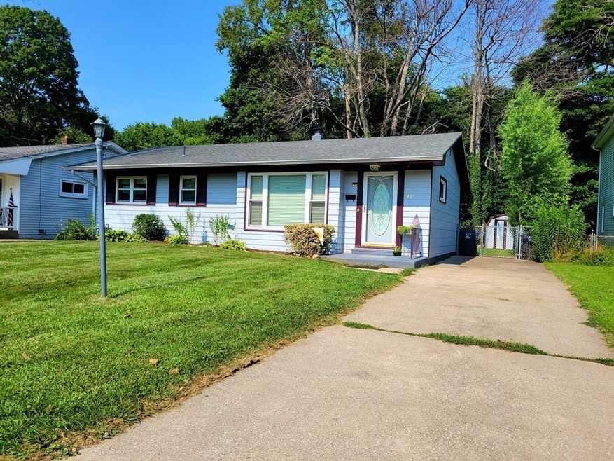 433 Zephyr Ave, Erie, PA 16505 - photo 1