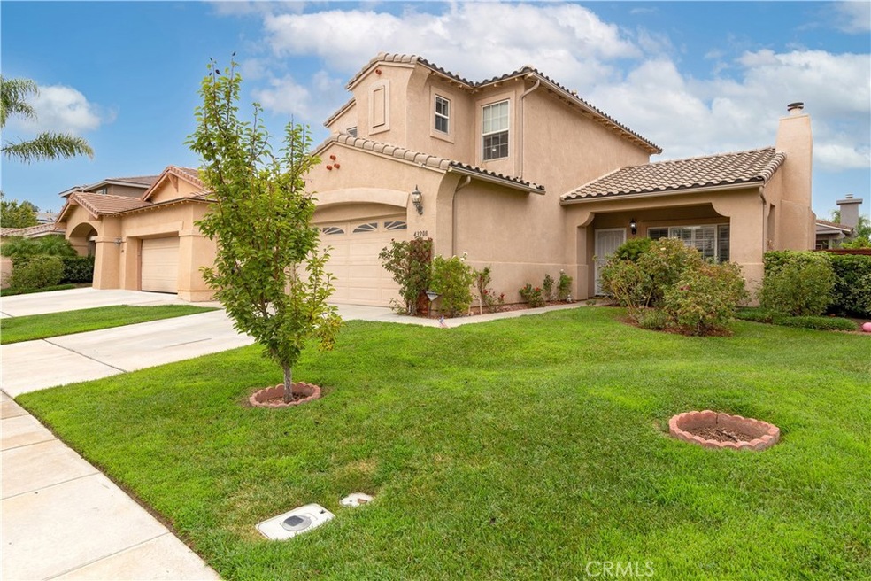 Sold $571,500 • Co-Listing Agent