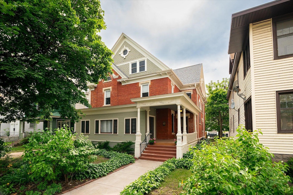 01-122 10th St S La Crosse-01295