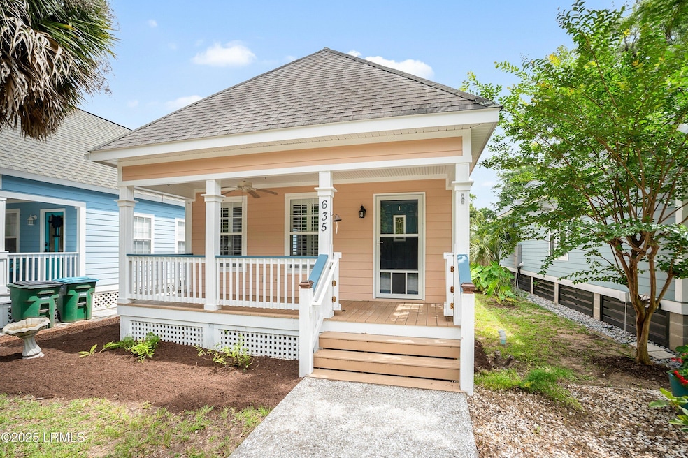 635 16th St, Port Royal, SC 29935 - photo 1