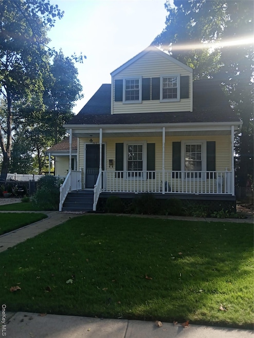 362 Charles St, West Hempstead, NY 11552 - photo 1