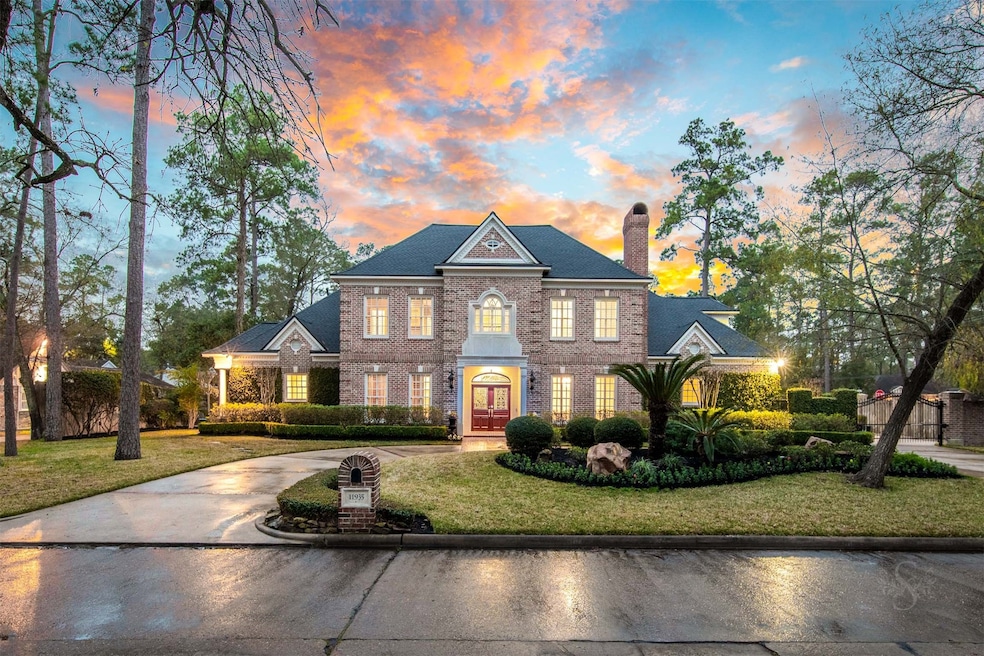 11935 Cobblestone Dr, Houston, TX 77024 - photo 1