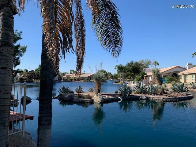 64 S Willow Creek St, Chandler, AZ 85225 - photo 1