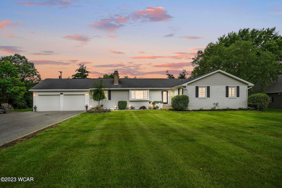 1548 Fairway Dr, Lima, OH 45805 - photo 1