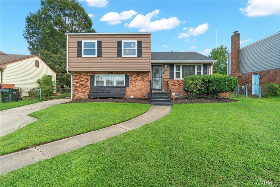 5611 Lipton Rd, Richmond, VA 23225 - photo 1