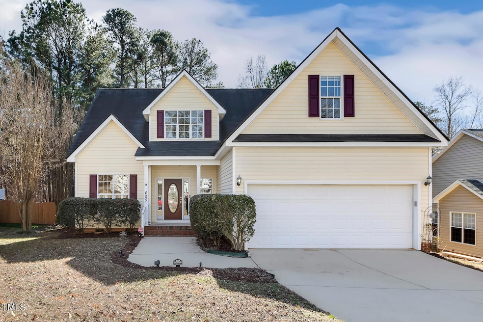 605 Lakeview Ave Wake Forest-large-009-0