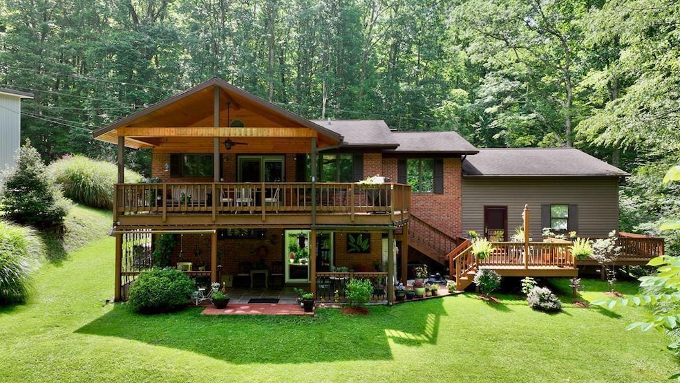 142 Flat Top Lake Rd, Ghent, WV 25843 - photo 1