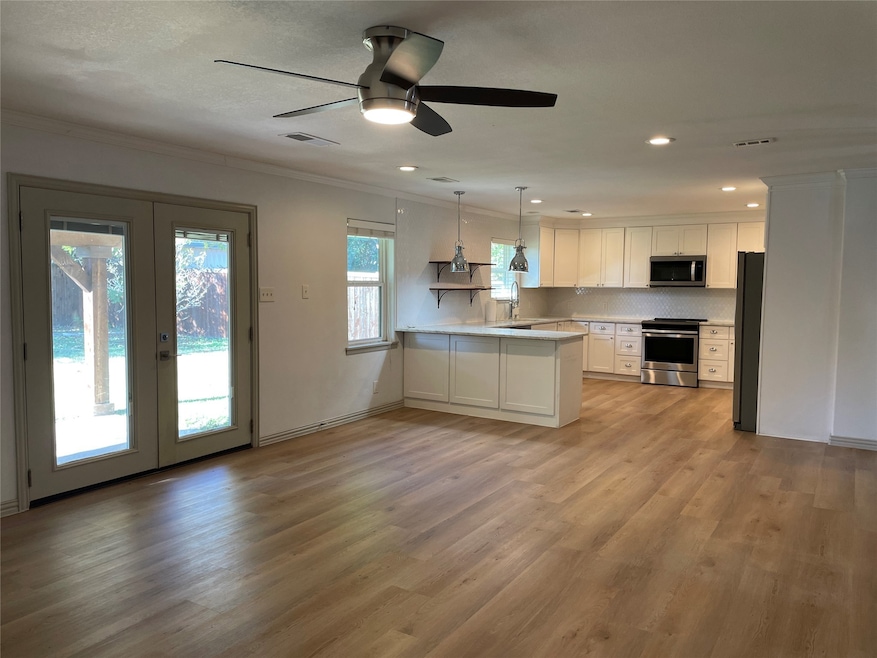 For Rent $2,195/month • Co-Listing Agent