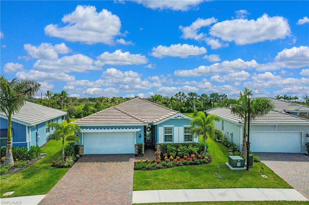 Beautiful Delray model