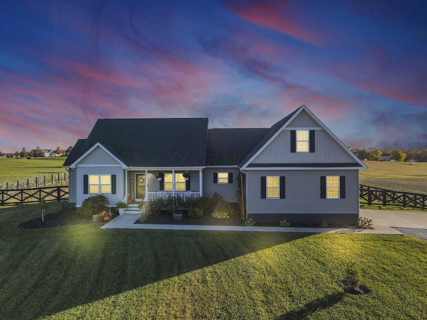 1811 Pleasantville Rd NW, Baltimore, OH 43105 - photo 1