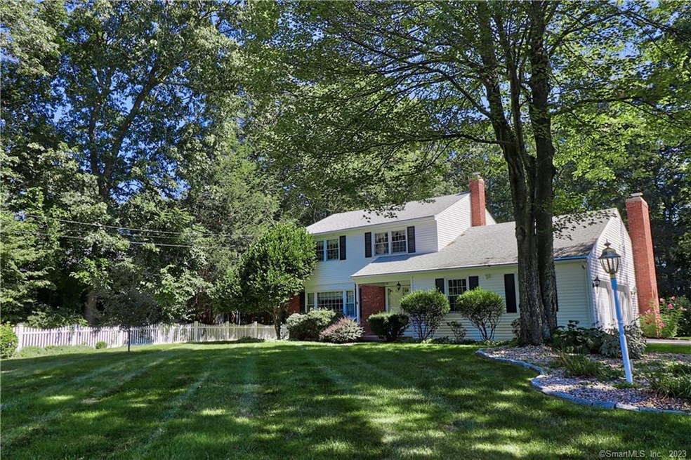 103 Maureen Dr, Bristol, CT 06010 - photo 1