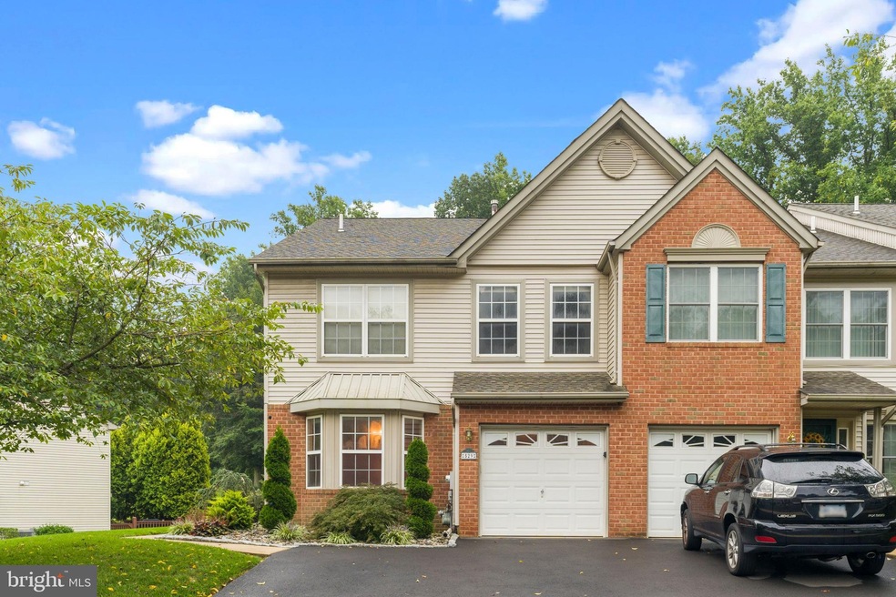 529 Jason Dr, Southampton, PA 18966 - photo 1