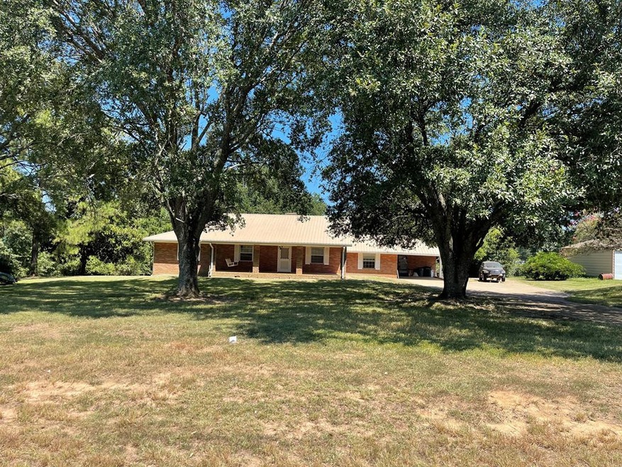 3095 Hwy 44e, McComb, MS 39648 - photo 1