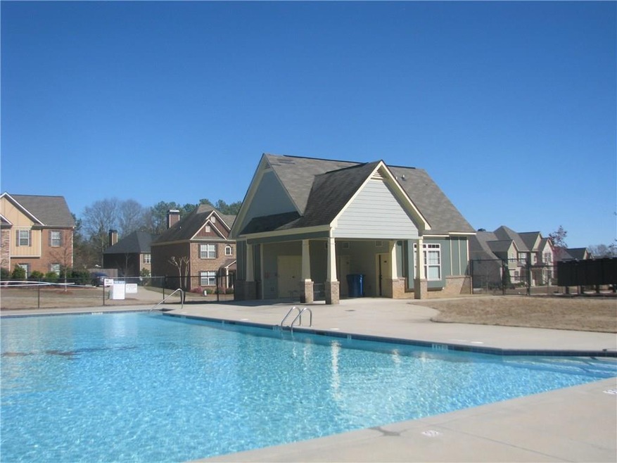 640 Stonebranch Dr unit 76, Loganville, GA 30052 - photo 1