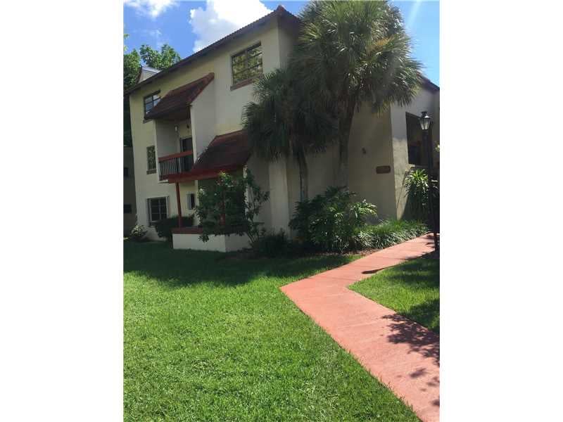8660 SW 149th Ave unit 216, Miami, FL 33193 - photo 1