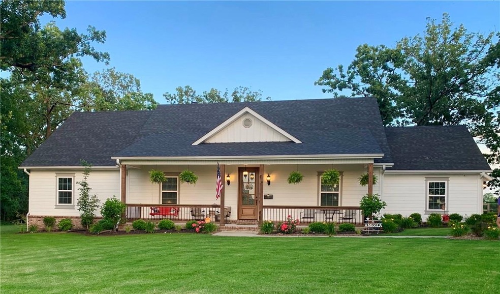 14244 Cayenne Cir, Siloam Springs, AR 72761 - photo 1