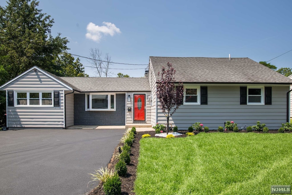 347 Forest Ave, Paramus, NJ 07652 - photo 1