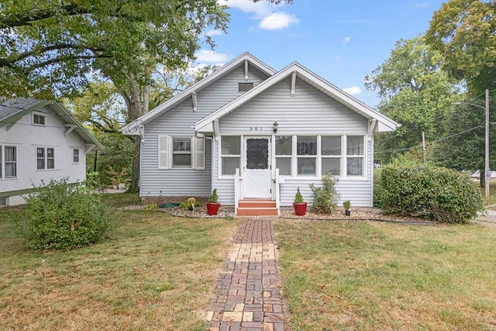 501 Olinda Ave, Des Moines, IA 50315 - photo 1