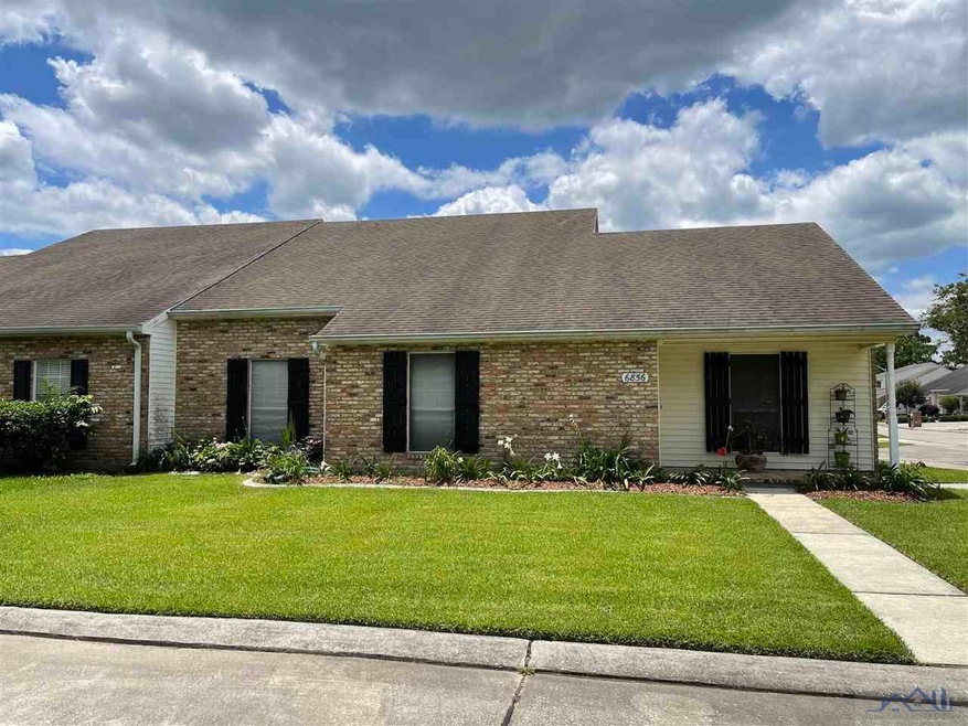 6856 Fay Dr, Houma, LA 70364 - photo 1