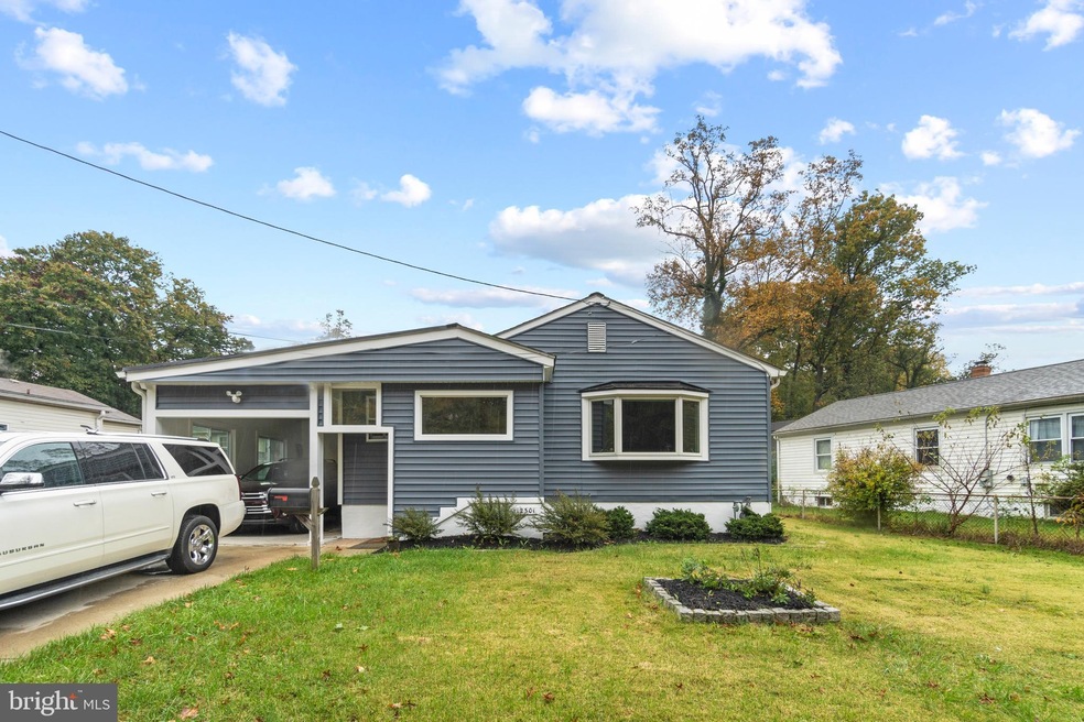 12301 Valleywood Dr, Silver Spring, MD 20902 - photo 1