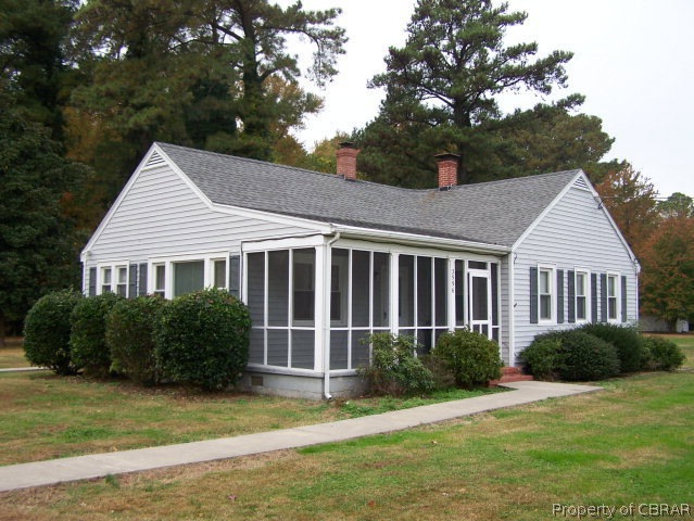 3596 Weems Rd, Weems, VA 22576 - photo 1