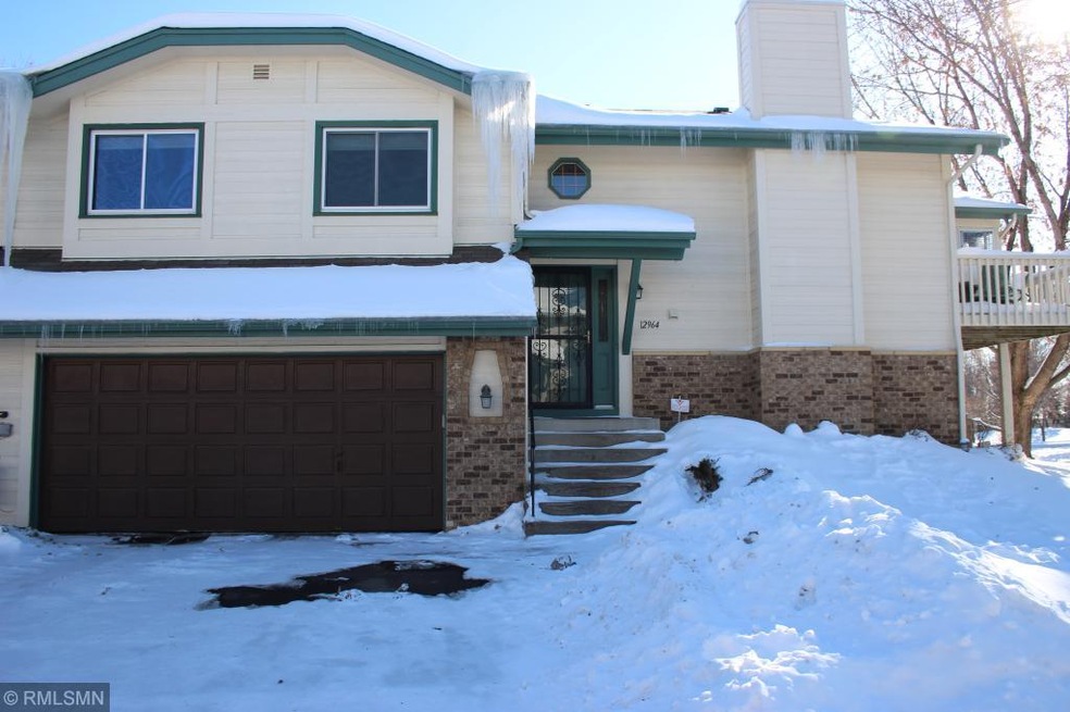 Welcome to 12964 82nd Ave N