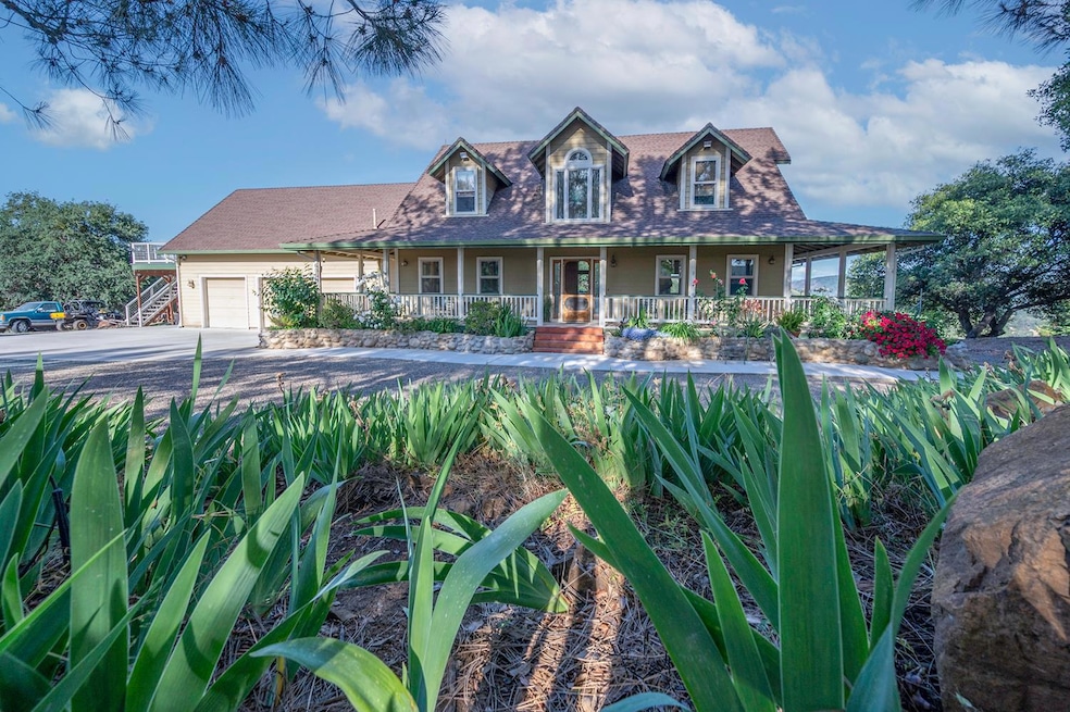 For Sale $950,000