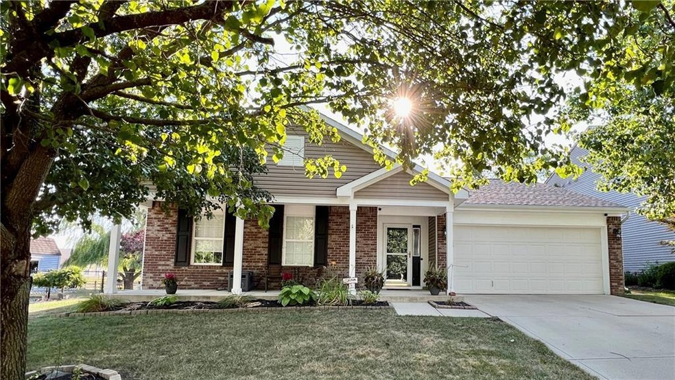 1240 Yellowstone Way, Franklin, IN 46131 - photo 1