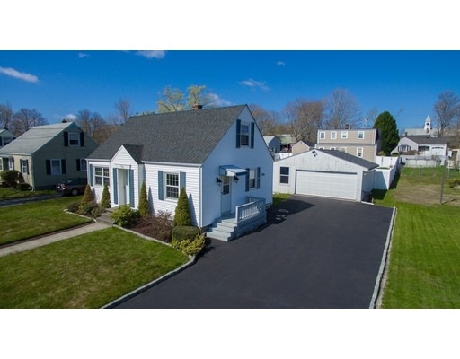 129 Lewis Ave, Somerset, MA 02726 - photo 1