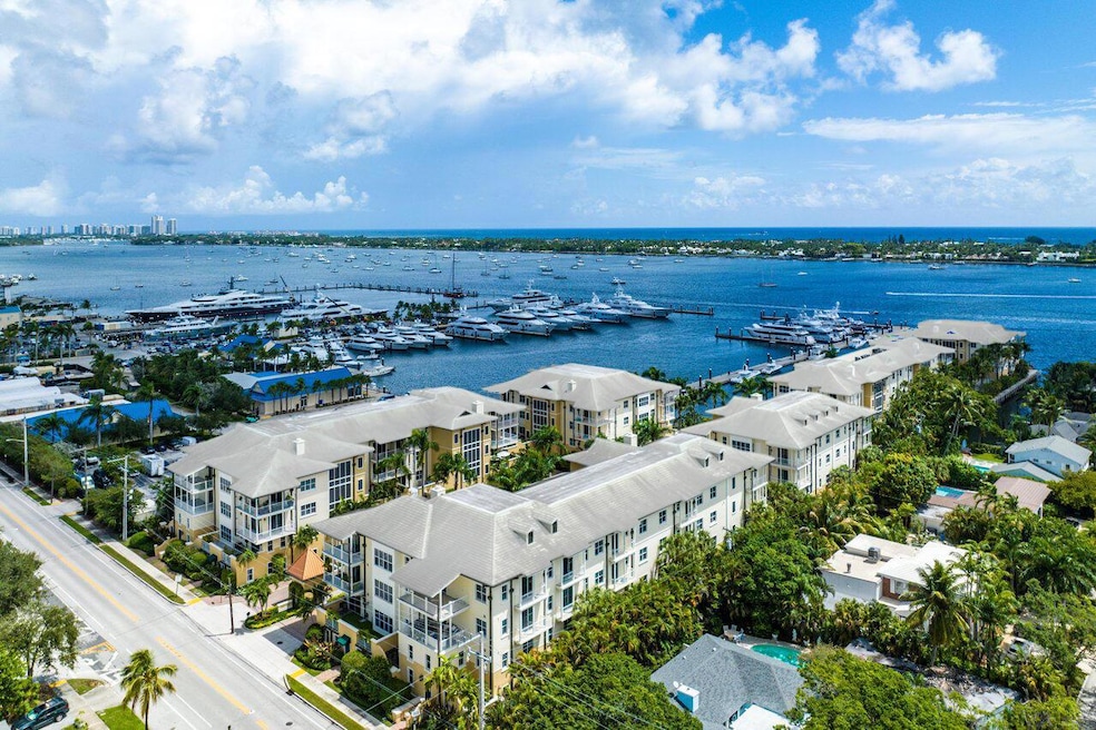3940 N Flagler Dr unit 303, West Palm Beach, FL 33407 - photo 1