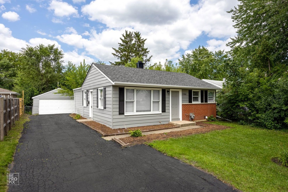 2200 Kirchoff Rd, Rolling Meadows, IL 60008 - photo 1