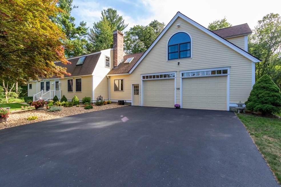 75 Lake St, Haverhill, MA 01832 - photo 1