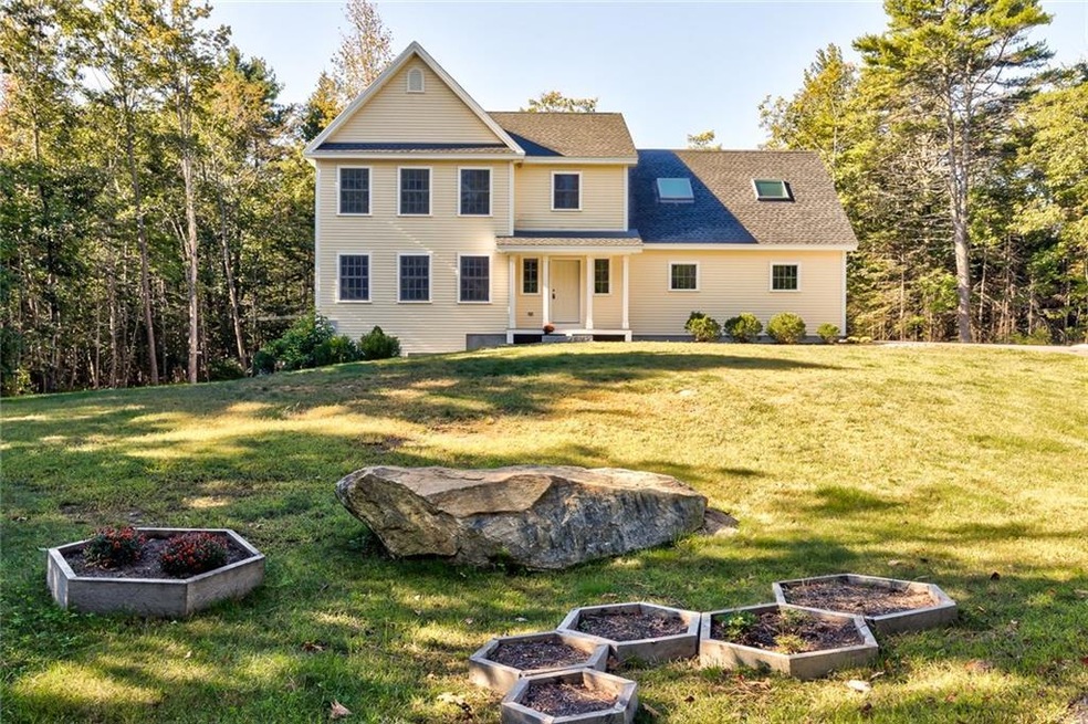 44 Newfield Rd, Freeport, ME 04032 - photo 1