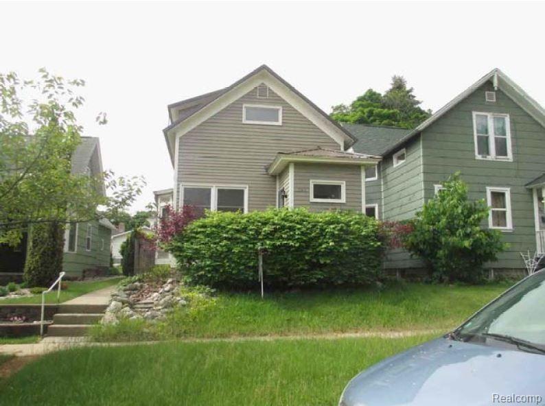 343 4th St - Photo 1.JPG