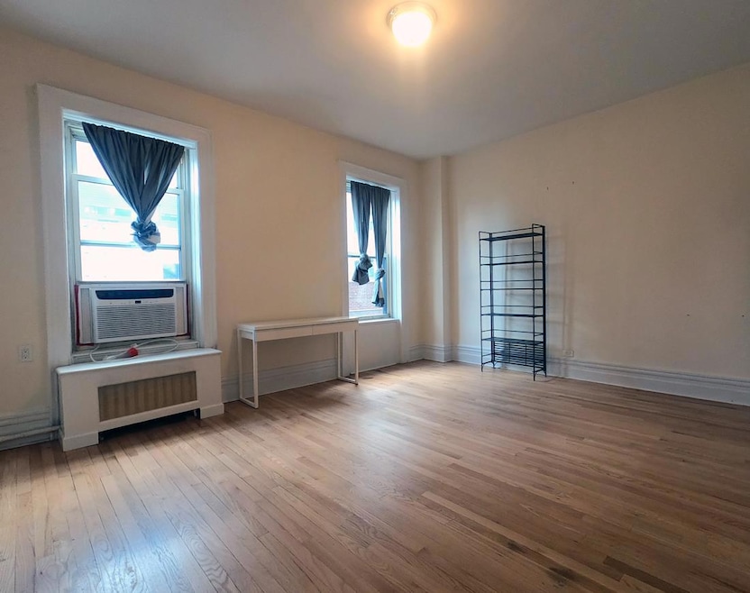 unlisted-address, New York, NY 10027 - photo 1